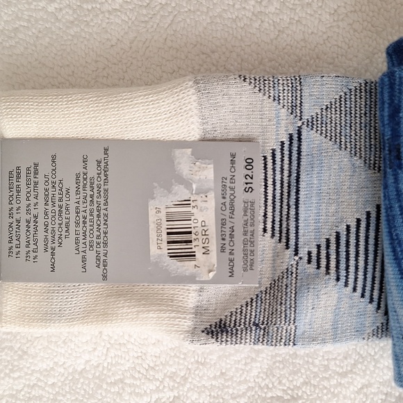 NEW Perry Ellis Portfolio Men's Socks - Picture 3 of 4